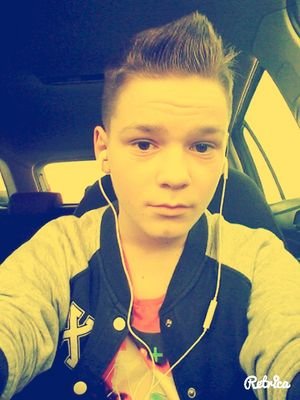 ×instagram:Florian_391
×facebook:Florian bujo
×snapchat:florian110301
