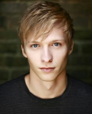 Hi there. I'm Olyvar, just left home in search for a new life.