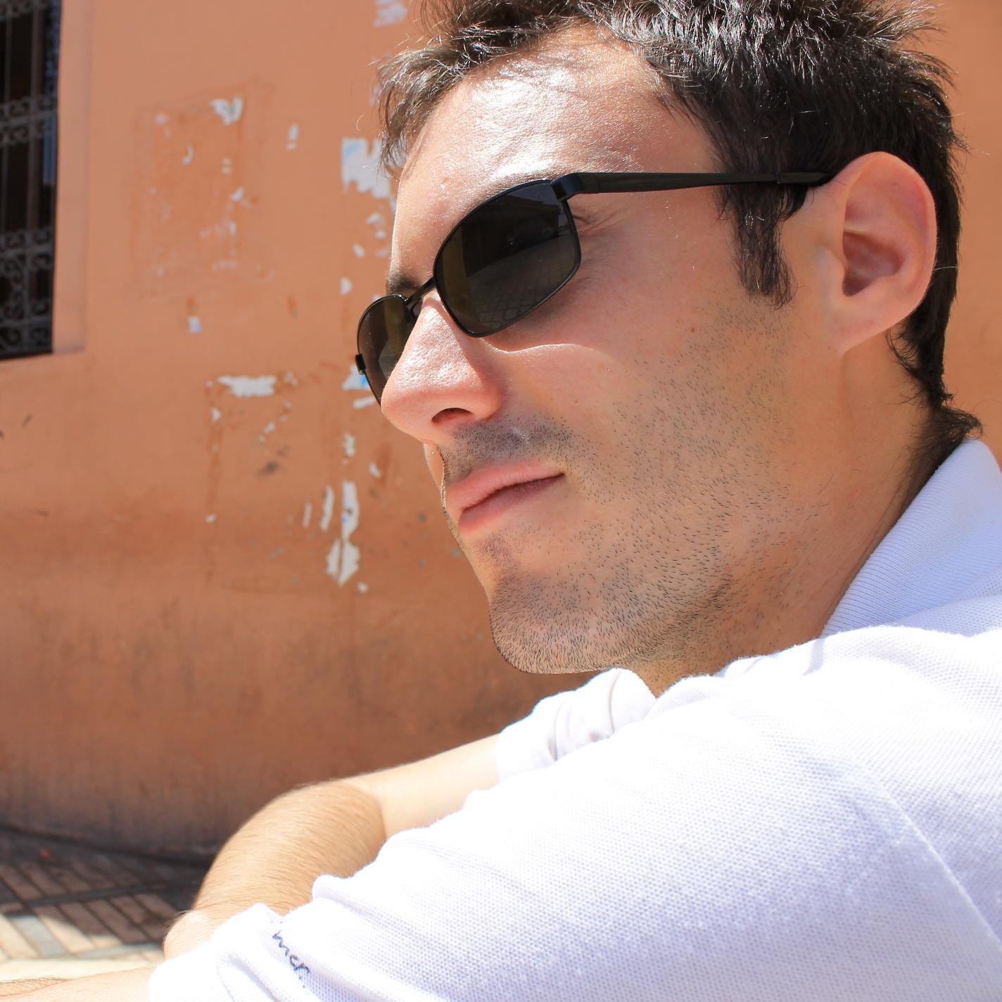 chironromain33's profile picture. Chef d'édition @LeParisien_95 passé par @Parisien_91 @Parisien_93 @DNAinfos et @OuestFrance