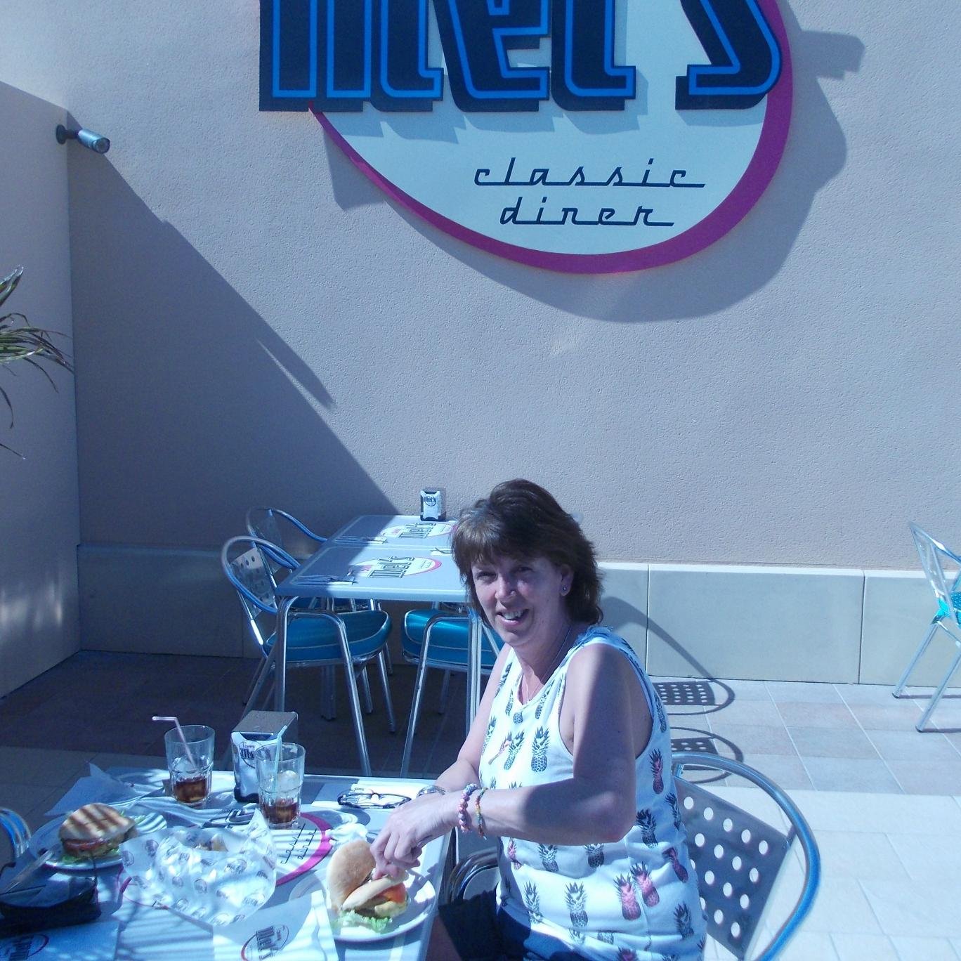 penny_minns's profile picture. 