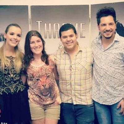 Thaeme seguiu dia : 02.12.12  , Thiago seguiu dia :

Razões do meu viver ! ♡