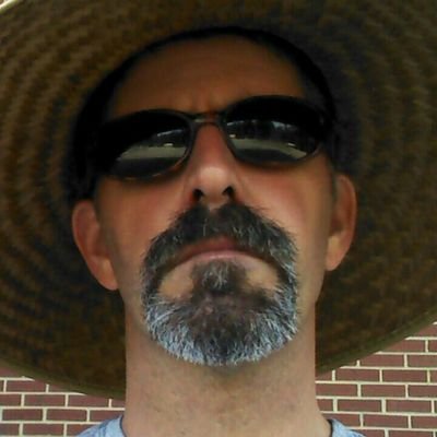 mol3s3n's profile picture. 