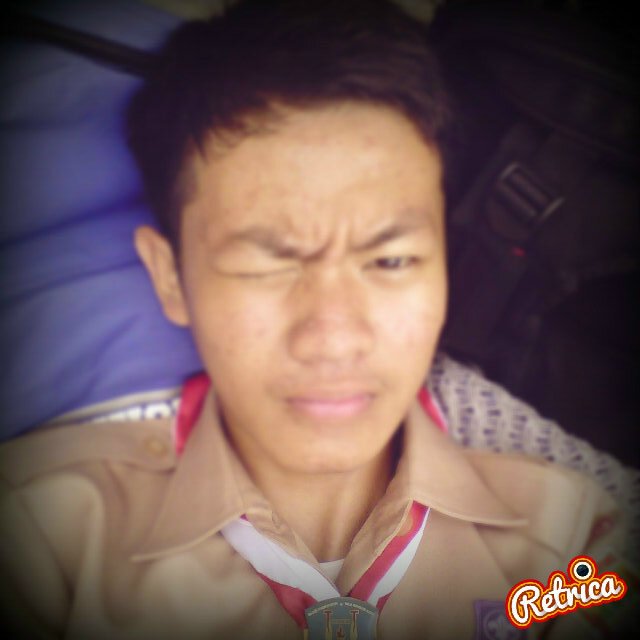 Mencari sosok yang bisa menemaniku disaat sepi♥☹ || Palembang, 19 Desember 1998 || PraGriDa || Pin : 24C50DB6