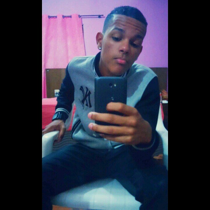 Instagram italoo____