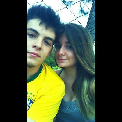 Twitter novo - @MariLeoneti, segue lá ;D   Bauru- SP