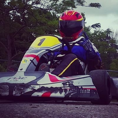 oh u know just crackin a cold one and burning some laps