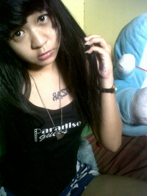 Gimne gue silakan kalian nilai sendiri :) buat yg bru kenal gausah so ANJING ! || I ♥ single , I like HATERS wk :*