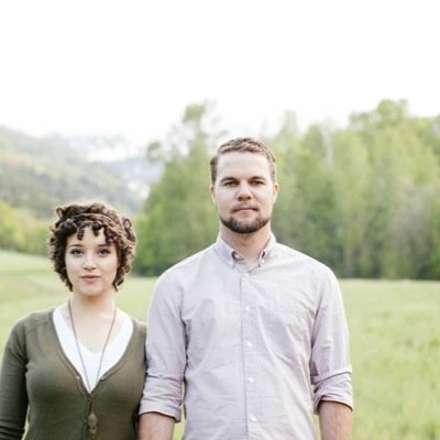 A husband and wife combo blog giving tid bits of whatever we feel like. Courtesy of Jimmy and Lindsay Hepworth
