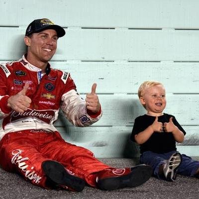 Unofficial fan page for the driver of the #4 Ford. Follow for the best Harvick race updates!