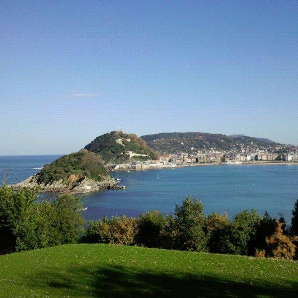 FerAlegriaMarti's profile picture. Donostiarra y Realista