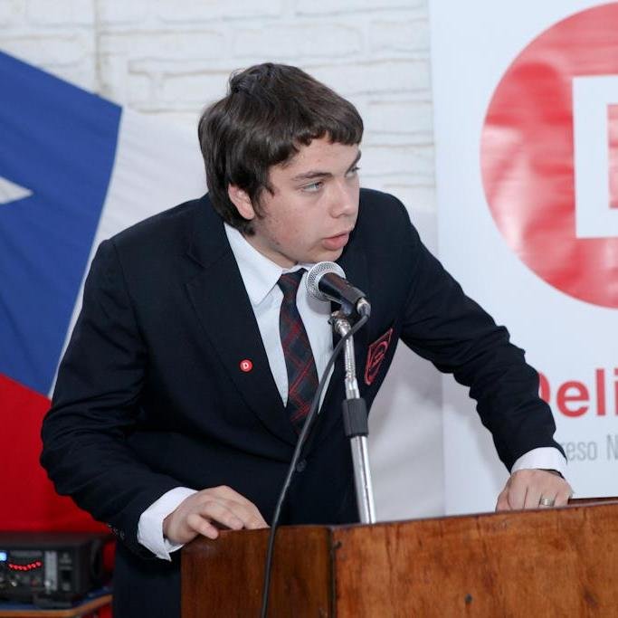 Ex-Dirigente y Vocero del Liceo Maria Luisa Bombal de Rancagua y de la Agrupación Acep