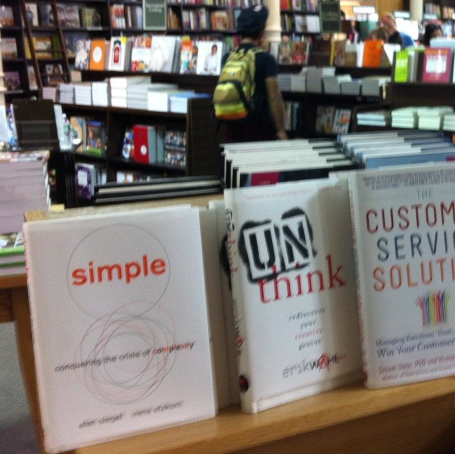 Co-author of Simple: Conquering the Crisis of Complexity, published in English, Mandarin, Korean and Russian. Chief Clarity Officer at Siegelvision.