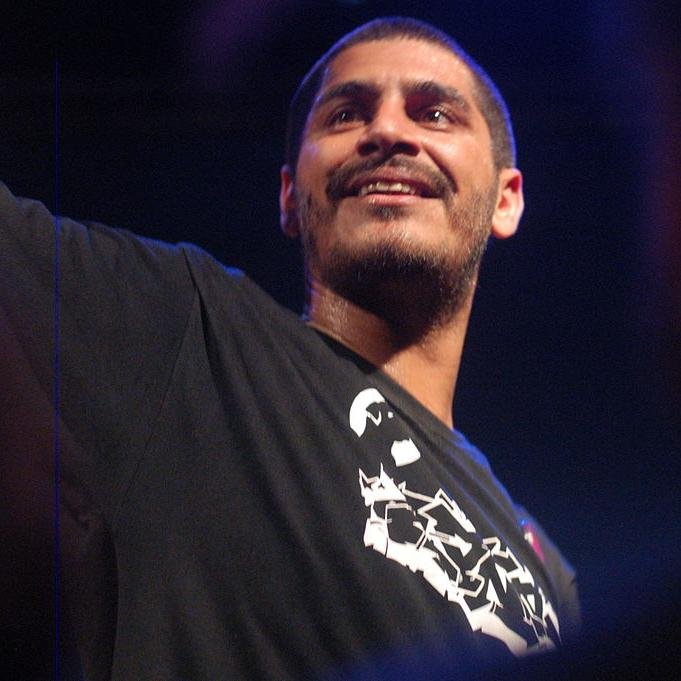 Frases do Criolo e entre outras.