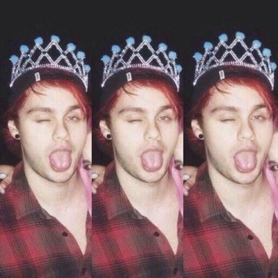 free follow go follow @tumblrftmikey i follow back