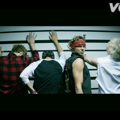 5sauce not 5 es o es england 5sosfam