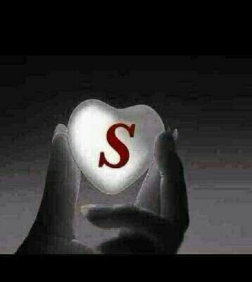 ♡كيف لي أن لا أعشقك♥ وأنت كل شيئآ أعيشه ♡