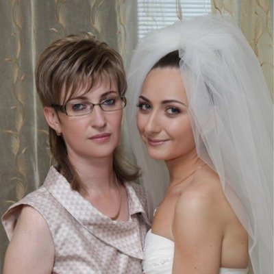 AnnaA74002545's profile picture. 