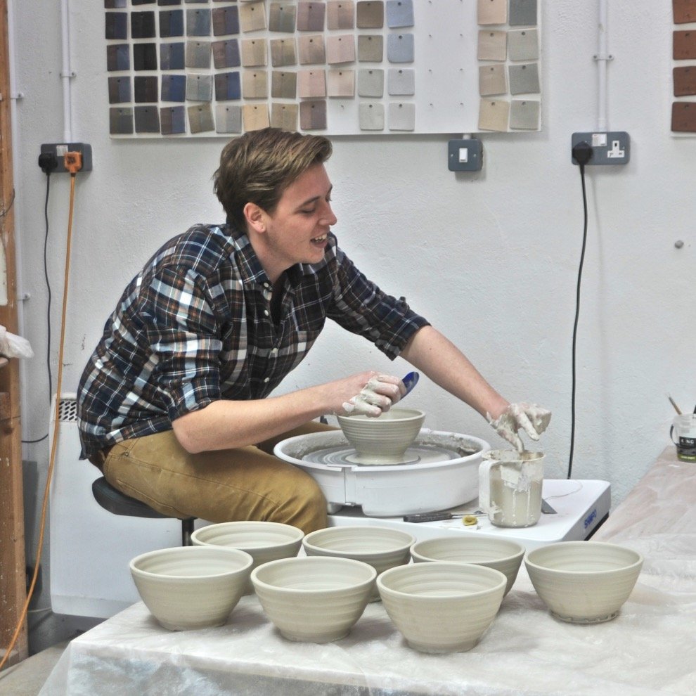 Potter based in South London. Former assistant to Julian Stair. QEST Scholar. Camberwell Graduate.