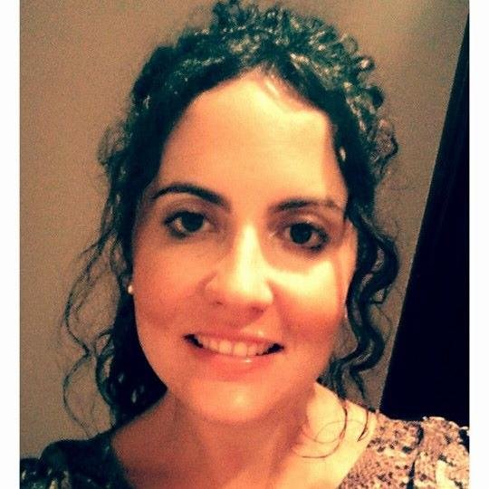 Enfermera de vocación! apasionada de la moda, de las reuniones familiares y con amigos y del baile!, a favor de implantar la investigación! :)