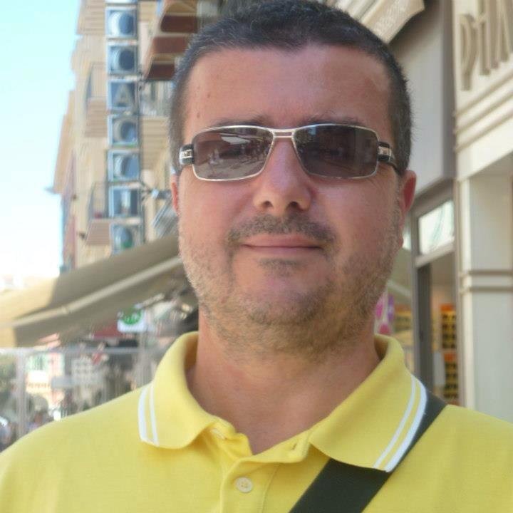High School Teacher (German). I like classical music, opera, travelling, art  and nature. I love my family!