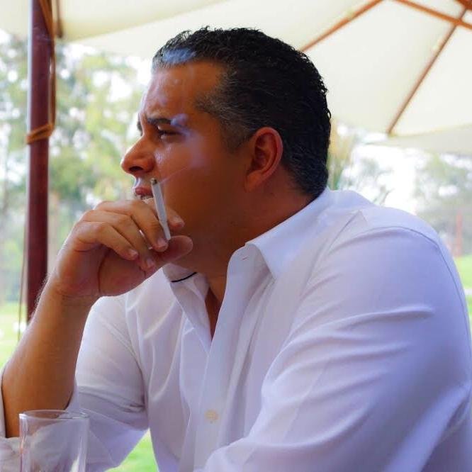 iarroniz's profile picture. 