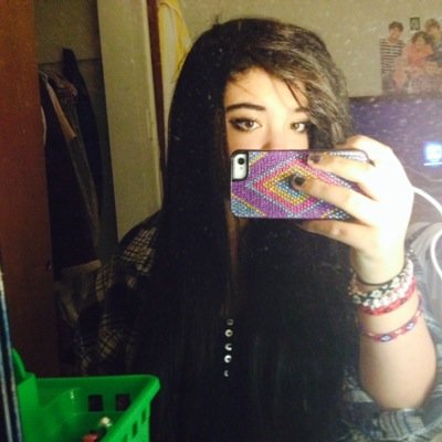 if you're from my old school i suggest you unfollow bc im weird as fuck so yah!