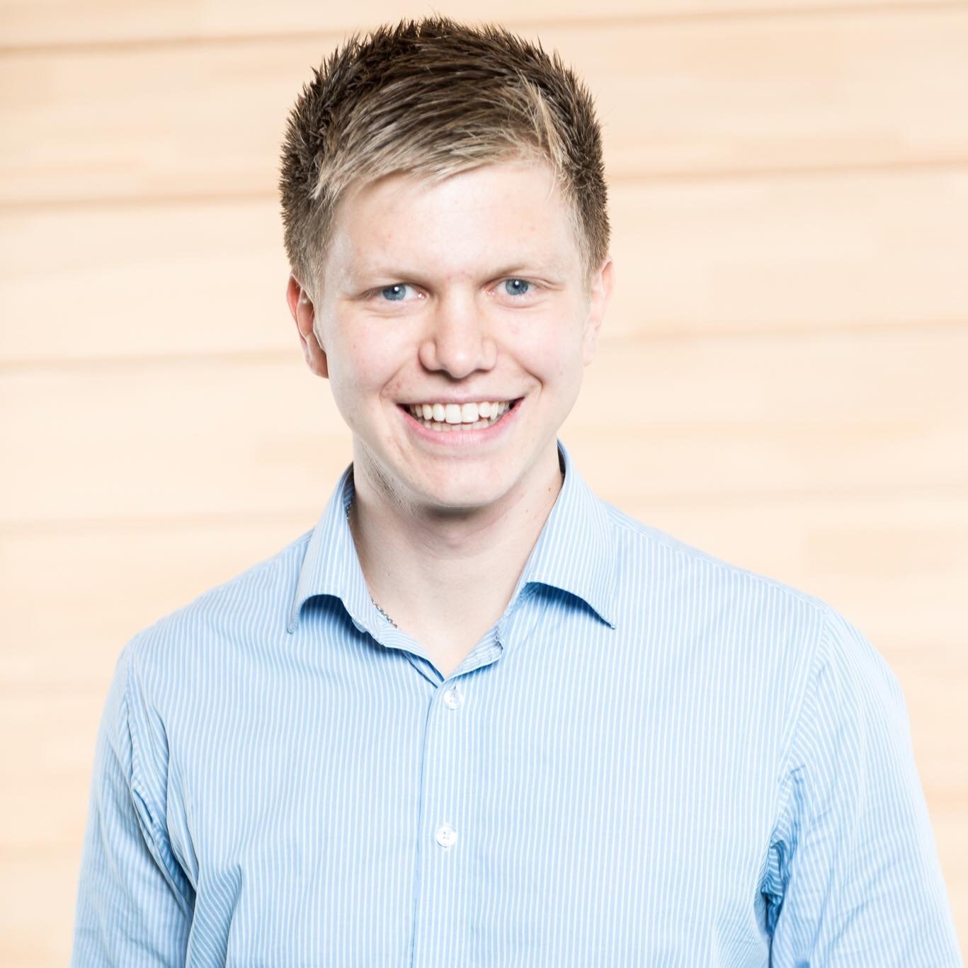 Freelance fotograf bosatt i Stavanger. Ta gjerne kontakt hvis du ønsker tilbud på oppdrag: alexander.h.solheim@gmail.com