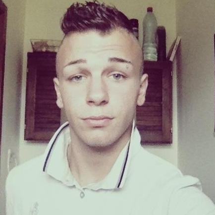 LouisIzii's profile picture. 