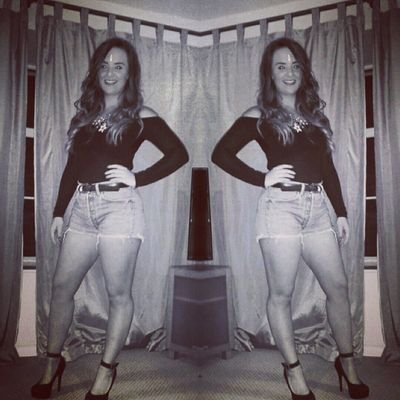 Student @ University of Salford 
Instagram- @GraceL_XOX