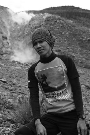 KEJUJURAN, KEPERCAYAAN, itu modal trpenting dlam HIDUP