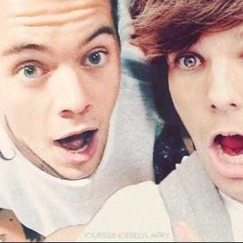 Hi I'm Louis { Bi and happily taken}  He Has the key to my heart and always will  || 31 .07.14 ||  forever mine❤️