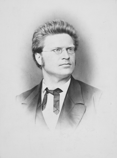 Bjornson2010's profile picture. I 2010 er det 100 år siden Bjørnson døde. Men, var mannen større enn litteraturen, og hvilken betydning har han i dag