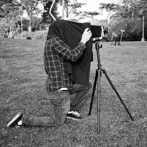 Playing musical chairs with cameras, bicycles and guitars for @sklossduo