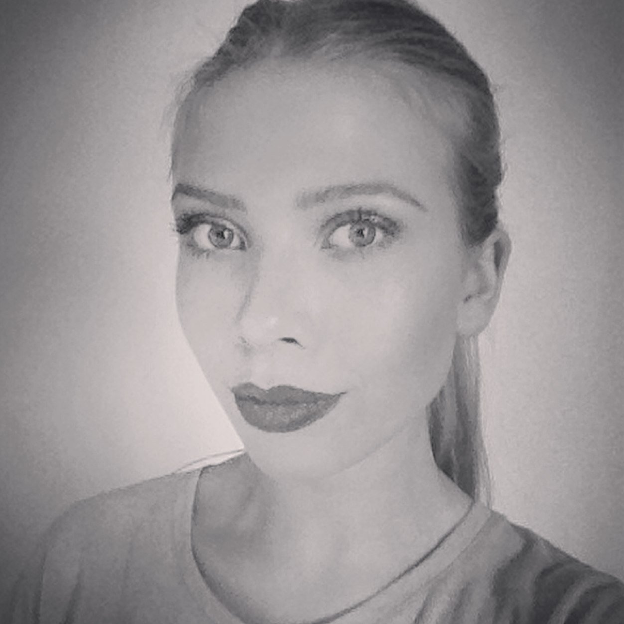 Instagram: elkesimone