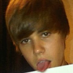 BELIEBEIRAS QUER FAZER PARTE DO GRUPO? SÓ MANDAE NUMERO E NOME NA DM