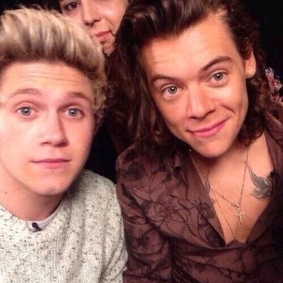 PLEASE FOLLOW @homexlwt (fb if you ask for a follow)