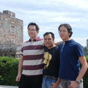 Estudiante de Ingeniería en sistemas en la UNAM. Me gusta el dinero y me gusta viajar. Soy sonámbulo.
