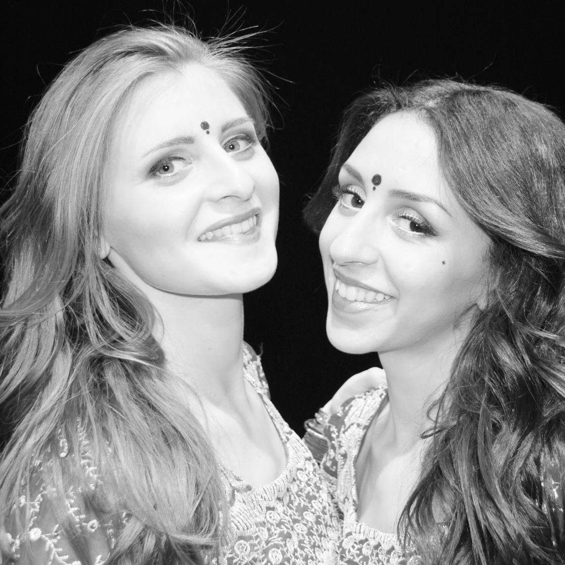 Professional contact : nmdanseuses@gmail.com