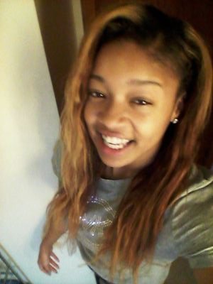$' I'm in love with who I am, can't nobody do it better.✌♥ #fmoi @shawdaaaa #19 #freemyA1