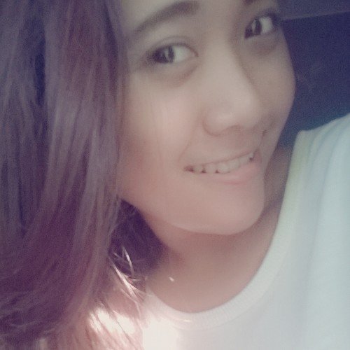 » i'm girl  • Now 18 years old • ♥music • Moeslem • always try to be my self • folback??mention first ;)) «