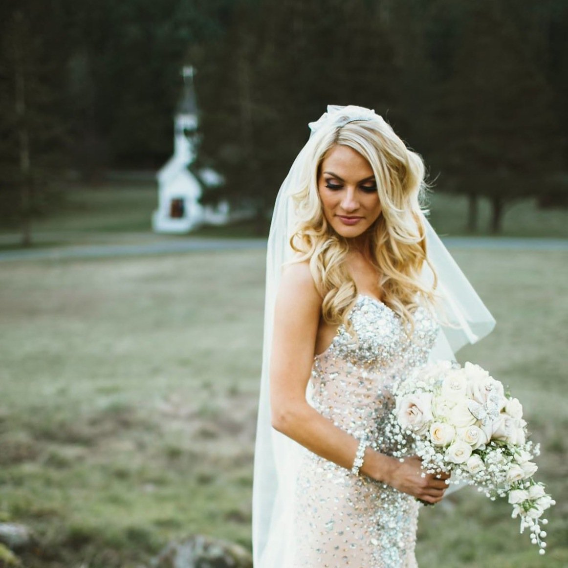 Your wedding is the most important event in your life, let Sal Floral Design create the wedding of your dreams... (206) 467-5549