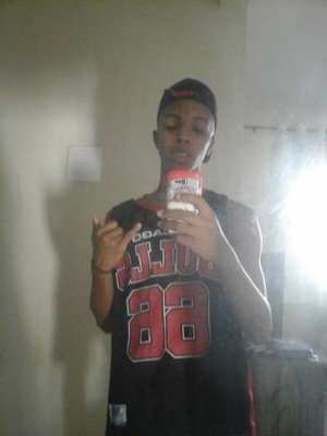 emersonfaria99's profile picture. 