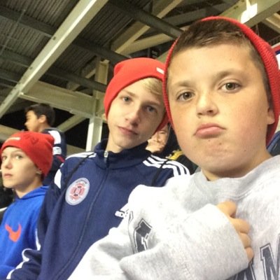 Heyo just keepin it real man... 
Soccer is my sport and I love God with all my heart!