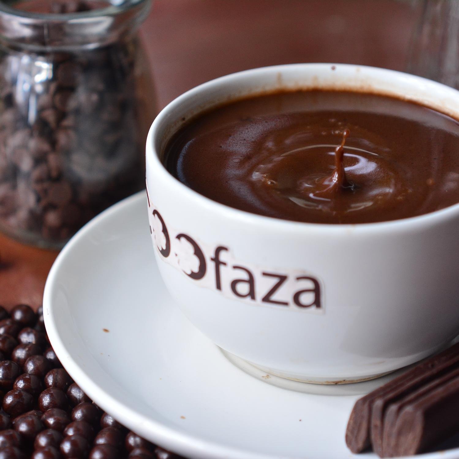 chocoofaza merupakan salah satu produk minuman coklat yang dibuat tanpa bahan pengawet dan perisa buatan. 100% asli Indonesia.|7687f35a| 089699291277