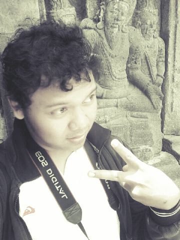 kurniawan_basti's profile picture. Damn I ♥ Indonesia