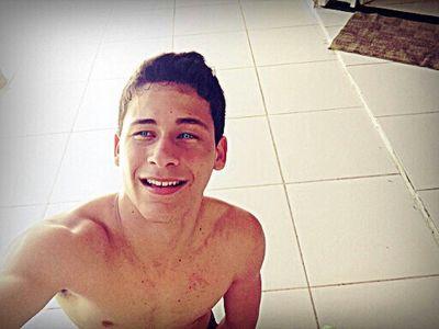 #FollowMe #iFollowBack // Brasil// ( whats: 9603-1758 )