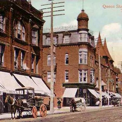 theparkdalian's profile picture. Covering what's up in the best neighbourhood in #Toronto #Parkdale -of course!