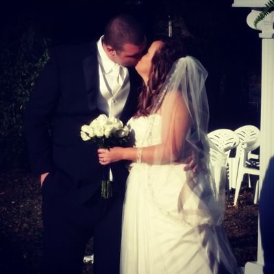 MaryCasey25's profile picture. 26
;Married to The Lovely Travis Casey♡;4children♡