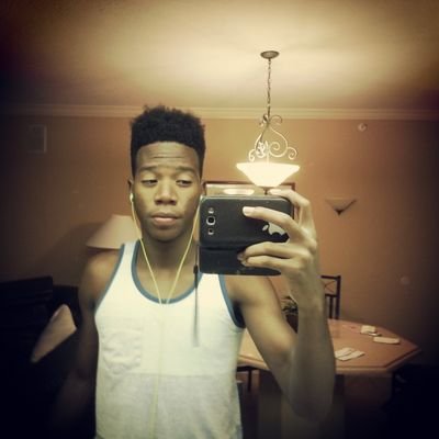 kendzz12's profile picture. 