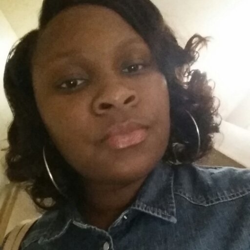 Co0Co021's profile picture. 